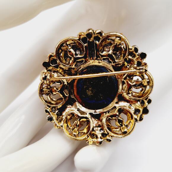 Vintage Micro Mosaic Floral Brooch, Gold Tone Filigree, 1 3/4 Inches - Picture 4 of 7